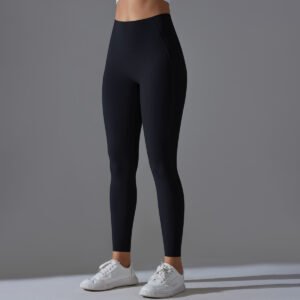 Women’s High-Waisted Peach Hip-Lifting Yoga Leggings – Tight Fit for Gym & Pilates